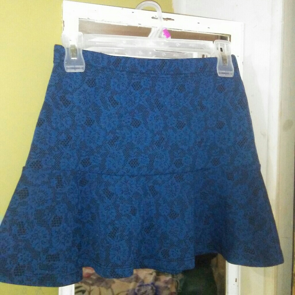 Forever 21 skirt